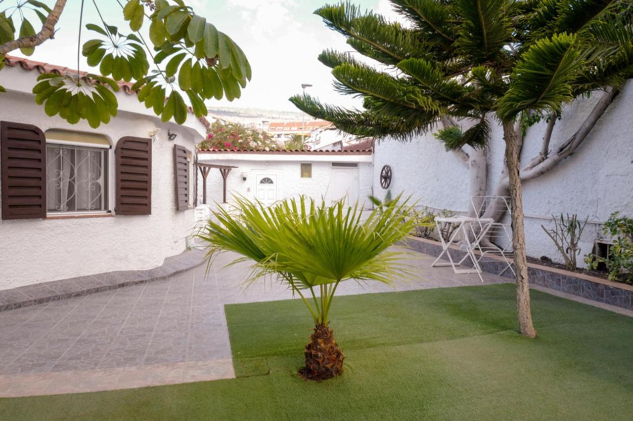 Amazing Garden Villa Пуэрто-де-Сантьяго Экстерьер фото